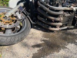 Ölverlusst Bloody Betty Simulationsmotorrad Bloody Betty verliert Öl